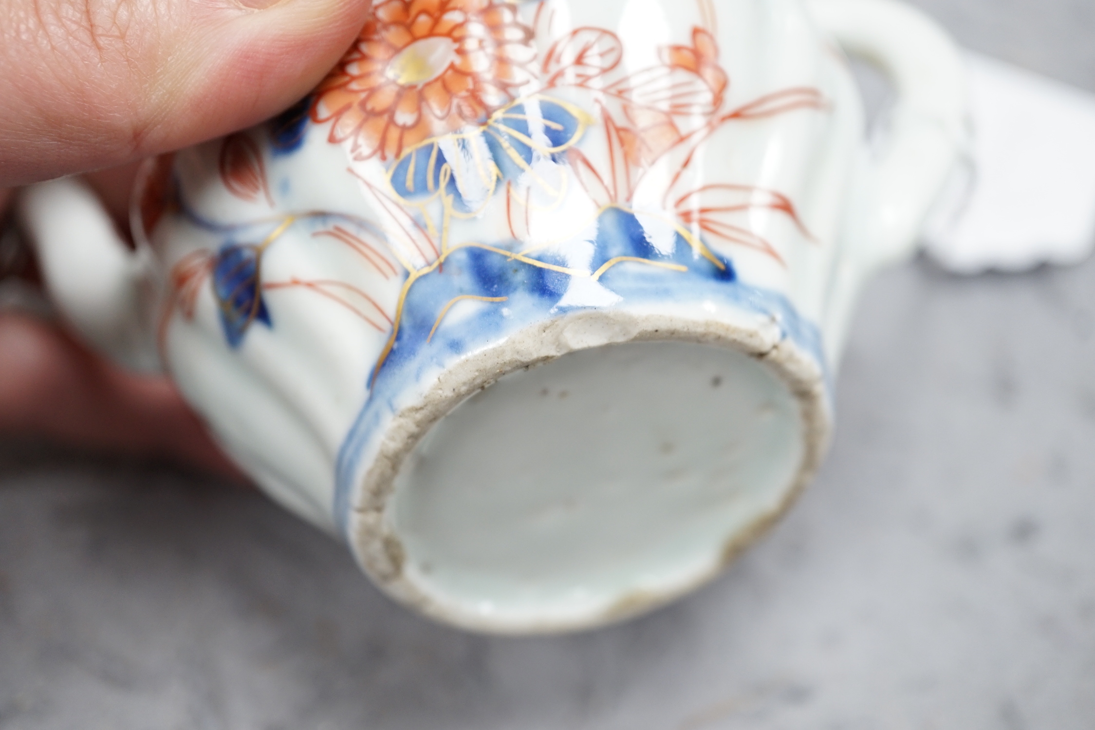 A Chinese Imari miniature teapot, Kangxi, 9cm